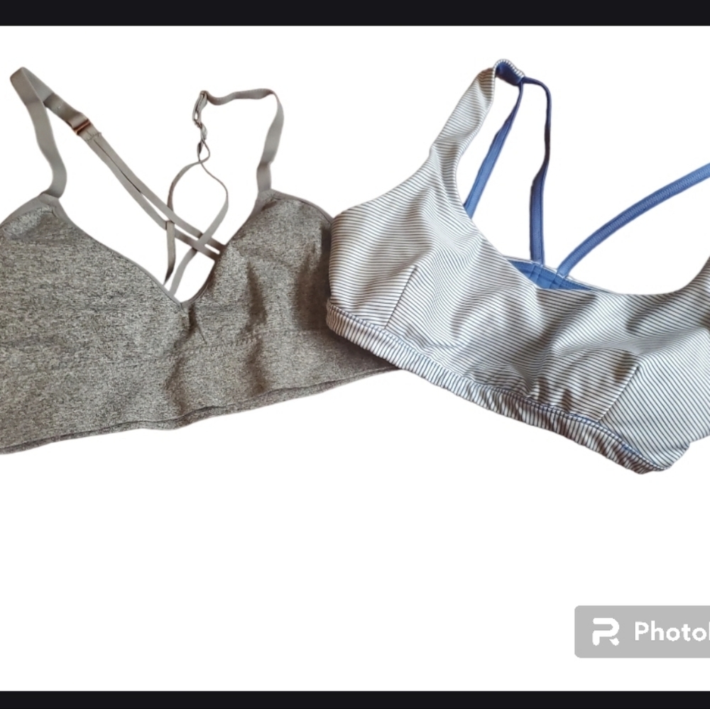 Set of Sz S Sports Bras